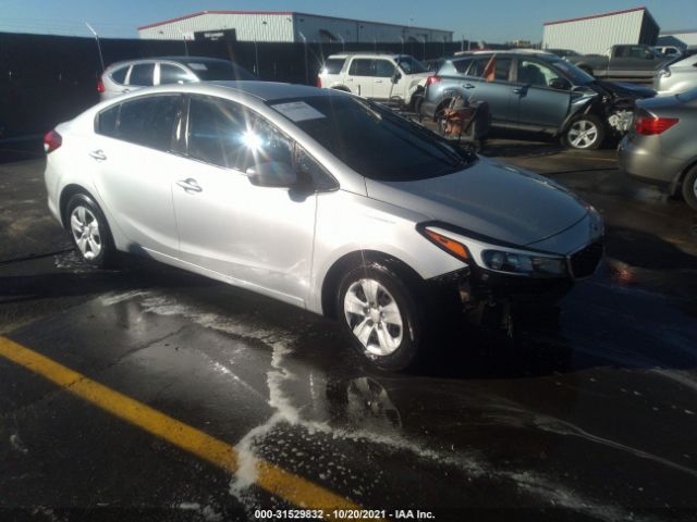 KIA FORTE 2017 3kpfk4a76he136594