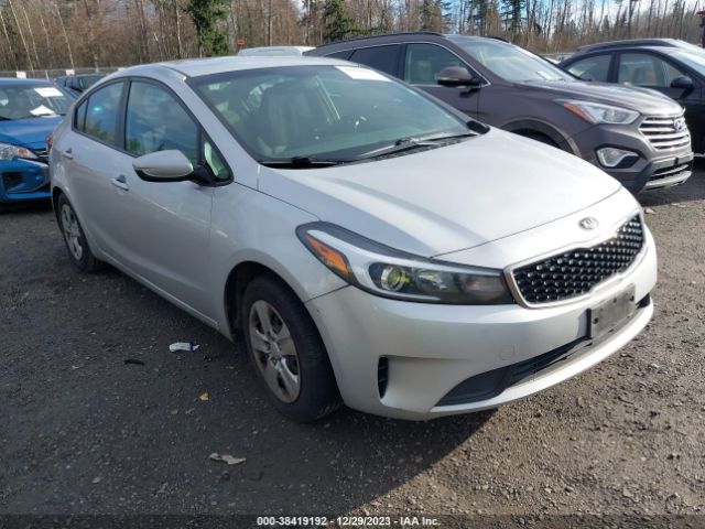 KIA FORTE 2017 3kpfk4a76he139026