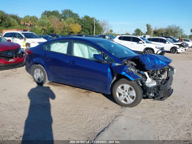 KIA FORTE 2017 3kpfk4a76he153752