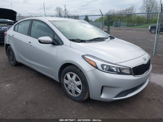 KIA FORTE 2017 3kpfk4a76he153797