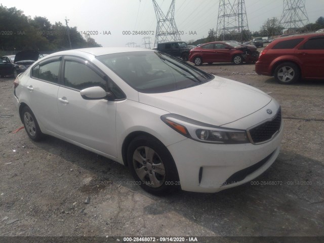 KIA FORTE 2017 3kpfk4a76he154156