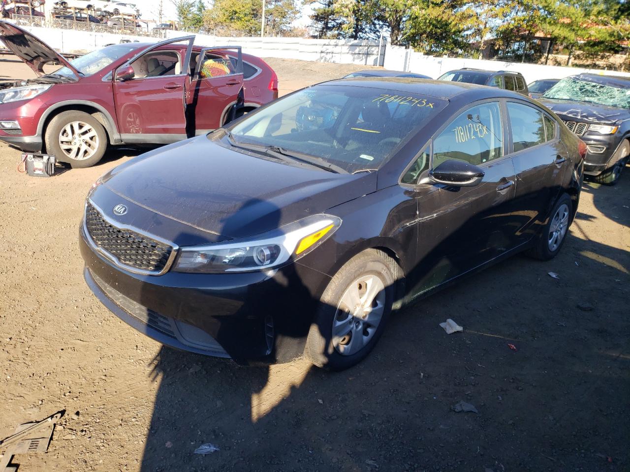 KIA FORTE 2018 3kpfk4a76je169827