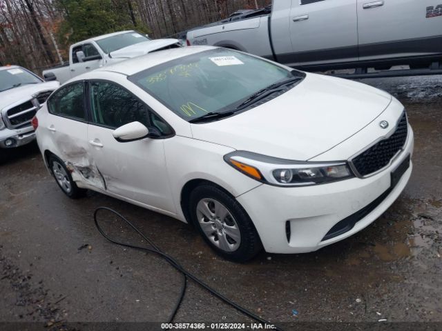 KIA FORTE 2018 3kpfk4a76je171481