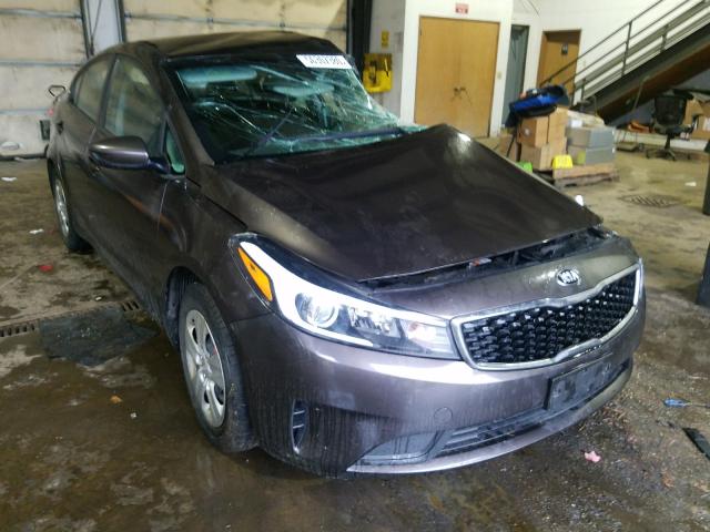 KIA FORTE LX 2018 3kpfk4a76je182187