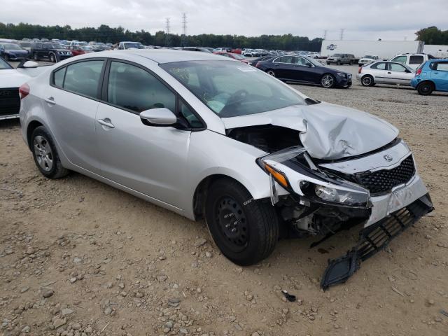 KIA FORTE LX 2018 3kpfk4a76je184795