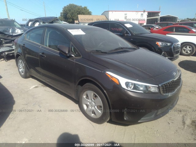 KIA FORTE 2018 3kpfk4a76je201997