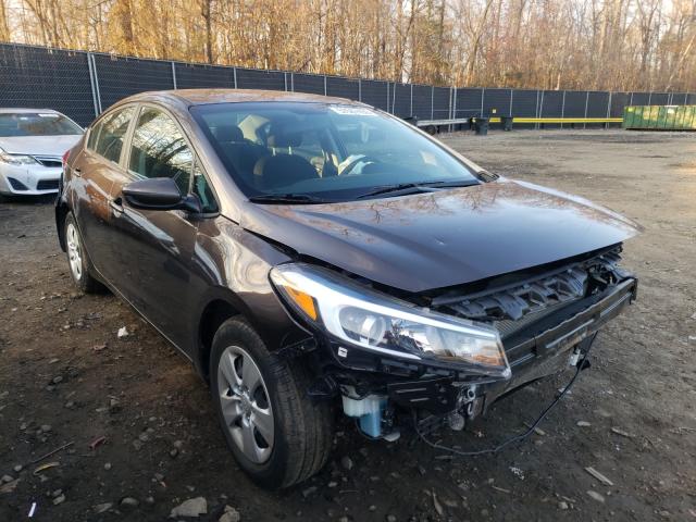 KIA FORTE LX 2018 3kpfk4a76je225569