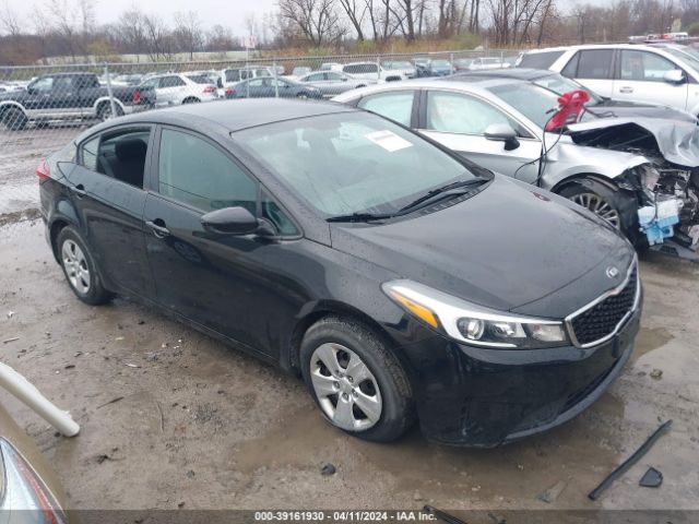 KIA FORTE 2018 3kpfk4a76je230979