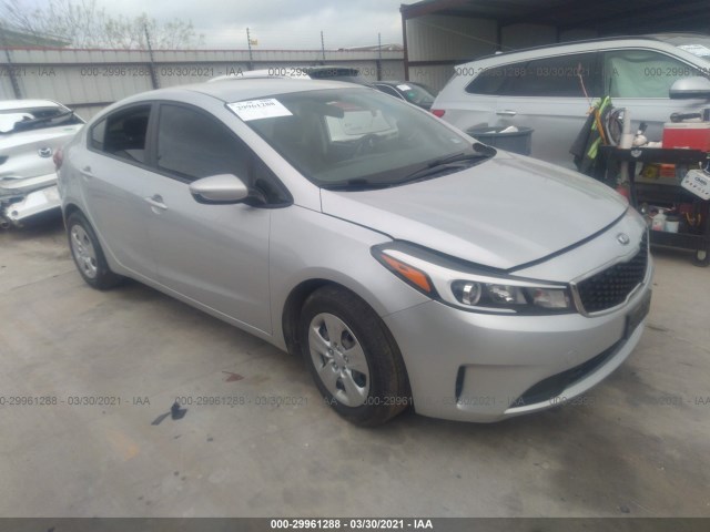 KIA FORTE 2018 3kpfk4a76je231369