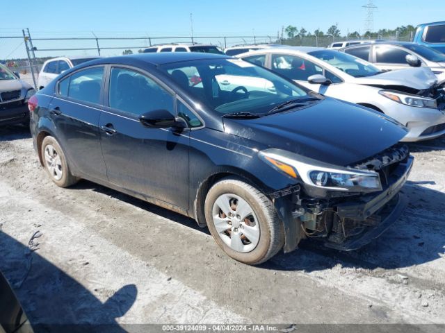 KIA FORTE 2018 3kpfk4a76je235020