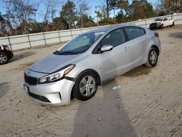 KIA FORTE 2018 3kpfk4a76je241142