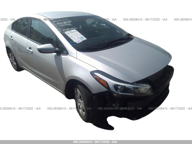 KIA FORTE 2018 3kpfk4a76je254229