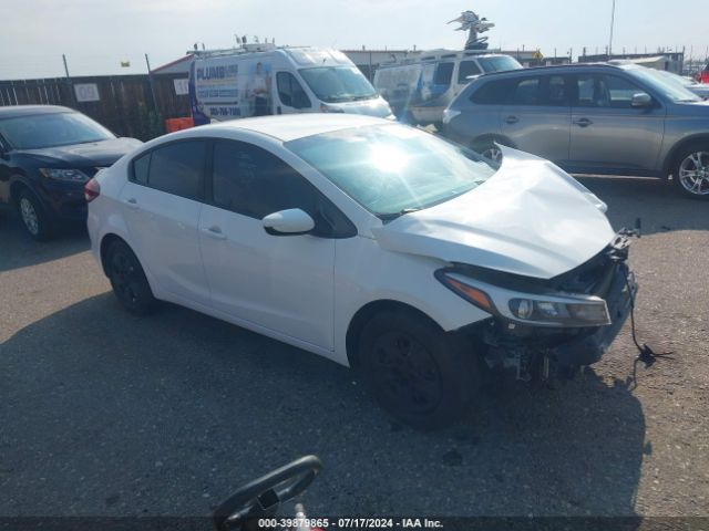 KIA FORTE 2018 3kpfk4a76je254442