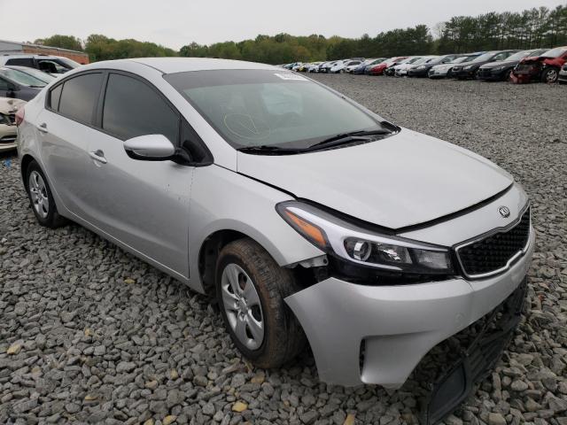 KIA FORTE LX 2018 3kpfk4a76je270091