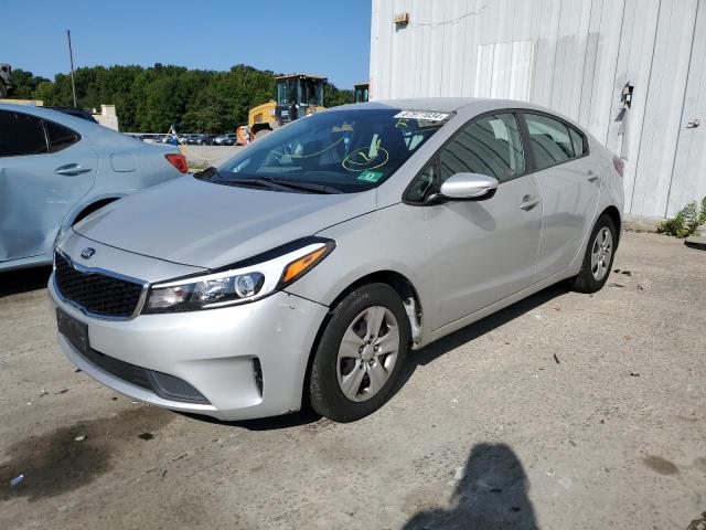 KIA FORTE LX 2018 3kpfk4a76je275422