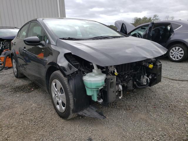 KIA FORTE LX 2018 3kpfk4a76je283536