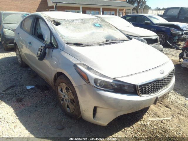 KIA FORTE 2017 3kpfk4a77he012477