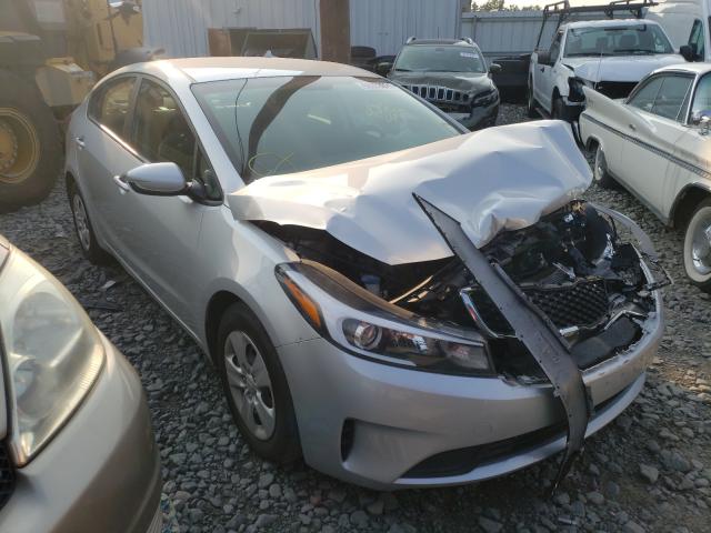 KIA FORTE LX 2017 3kpfk4a77he032356