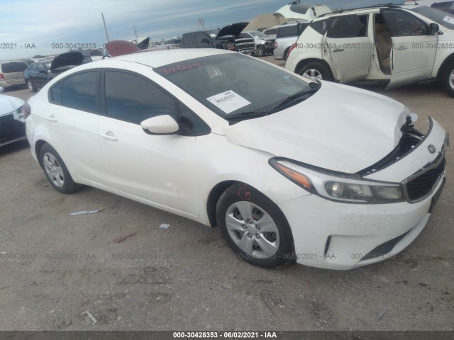 KIA FORTE 2017 3kpfk4a77he038206