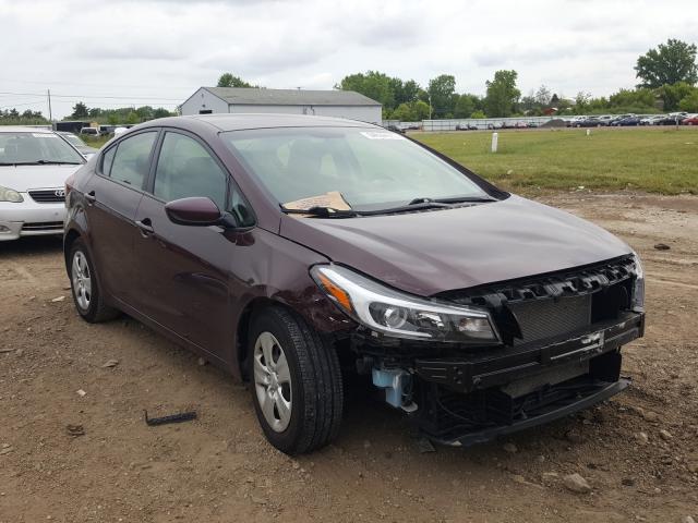 KIA FORTE LX 2017 3kpfk4a77he045575