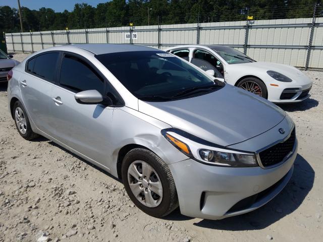 KIA FORTE LX 2017 3kpfk4a77he050520