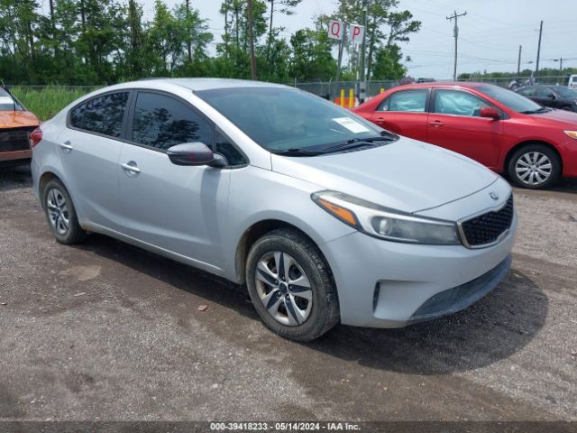 KIA FORTE 2017 3kpfk4a77he056253