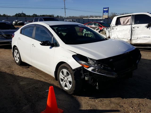 KIA FORTE LX 2017 3kpfk4a77he060271