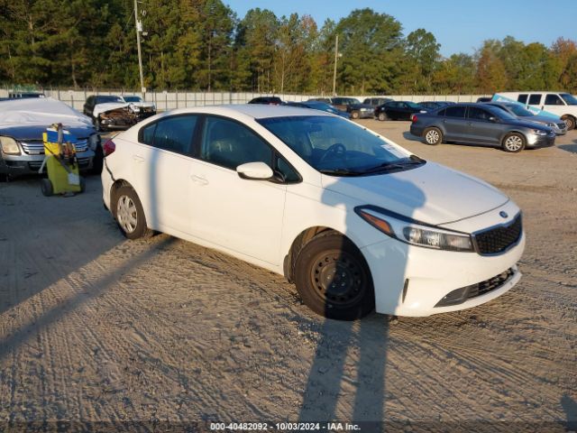 KIA FORTE 2017 3kpfk4a77he065549