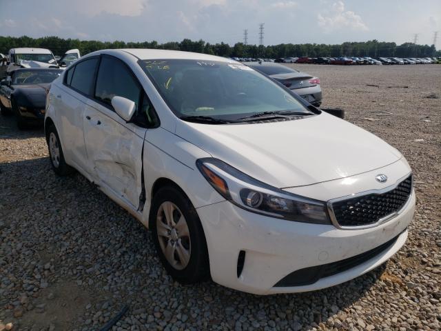 KIA FORTE LX 2017 3kpfk4a77he068984