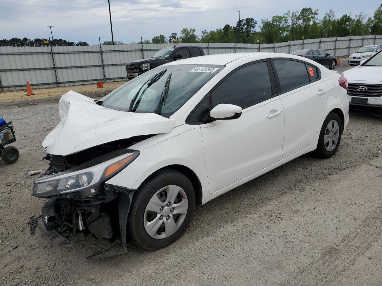 KIA FORTE 2017 3kpfk4a77he073568