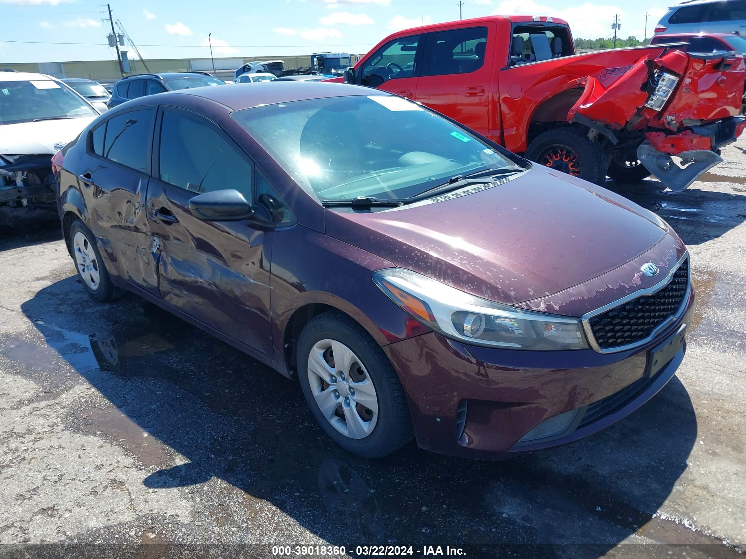 KIA FORTE 2017 3kpfk4a77he081394