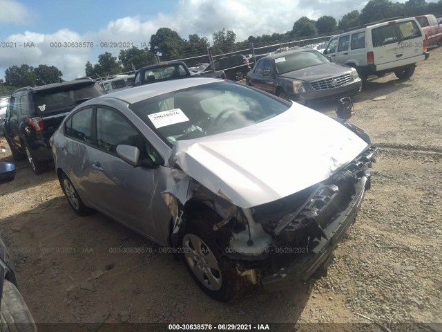 KIA FORTE 2017 3kpfk4a77he089222