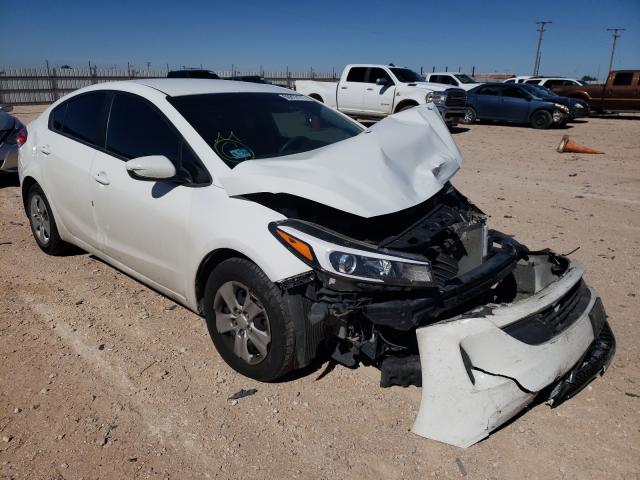 KIA FORTE LX 2017 3kpfk4a77he104575