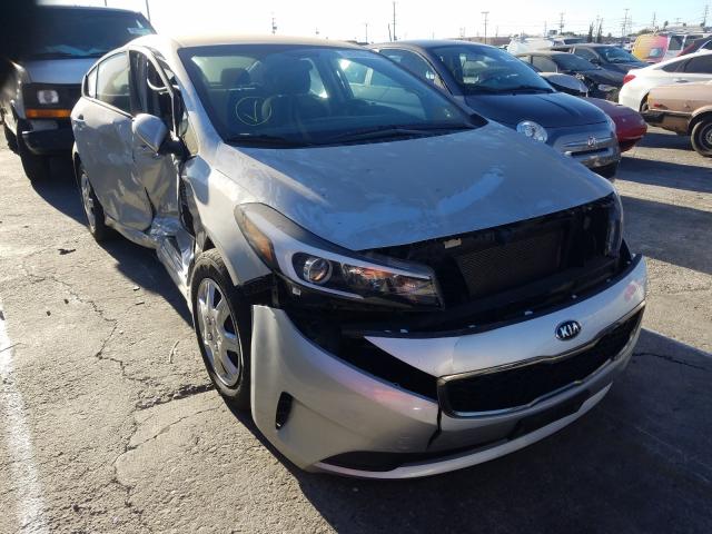 KIA FORTE LX 2017 3kpfk4a77he105578