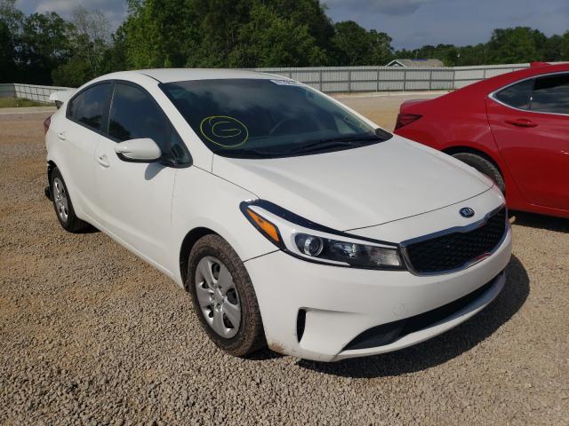 KIA FORTE LX 2017 3kpfk4a77he114121