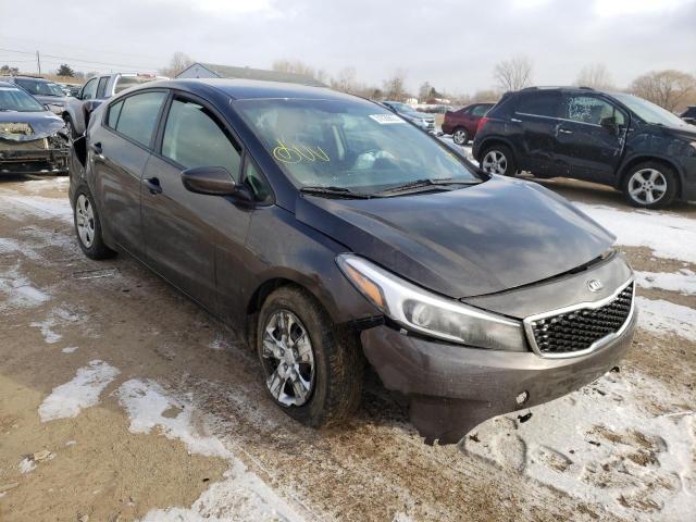 KIA FORTE LX 2017 3kpfk4a77he115317