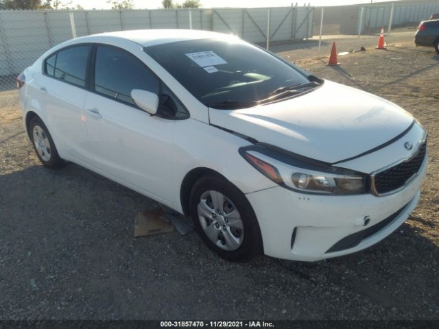 KIA FORTE 2017 3kpfk4a77he120694