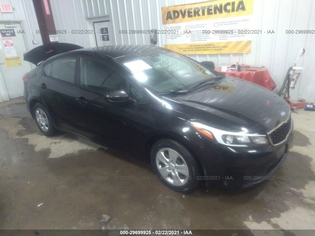 KIA FORTE 2017 3kpfk4a77he134028