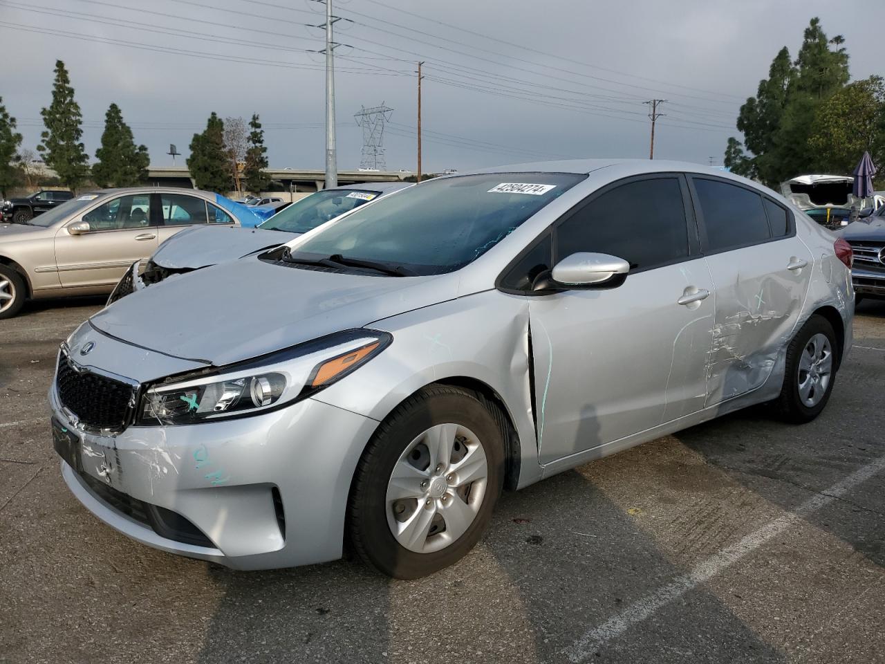 KIA FORTE 2017 3kpfk4a77he143621