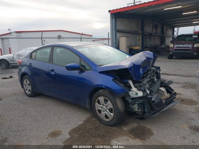 KIA FORTE 2017 3kpfk4a77he156563