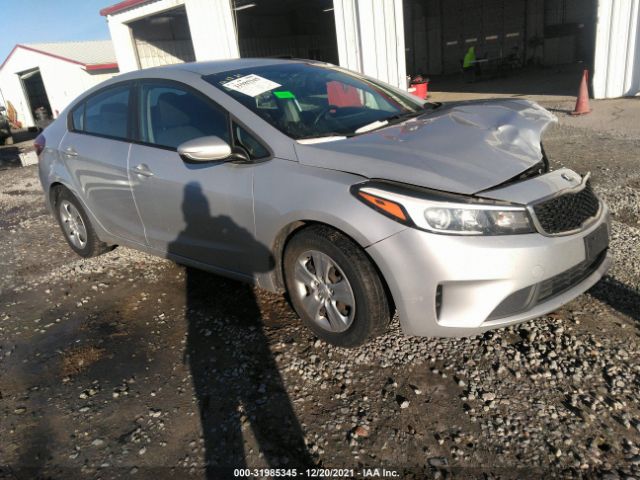 KIA FORTE 2017 3kpfk4a77he161178