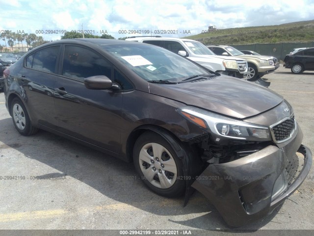 KIA FORTE 2018 3kpfk4a77je164944