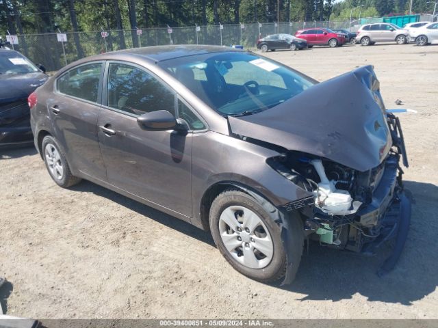 KIA FORTE 2018 3kpfk4a77je174681