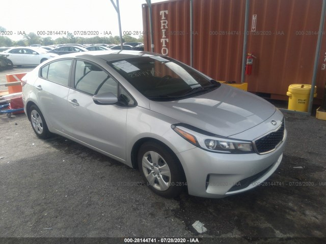 KIA FORTE 2018 3kpfk4a77je183364