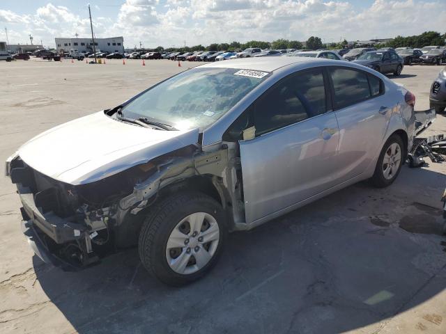 KIA FORTE 2018 3kpfk4a77je186796