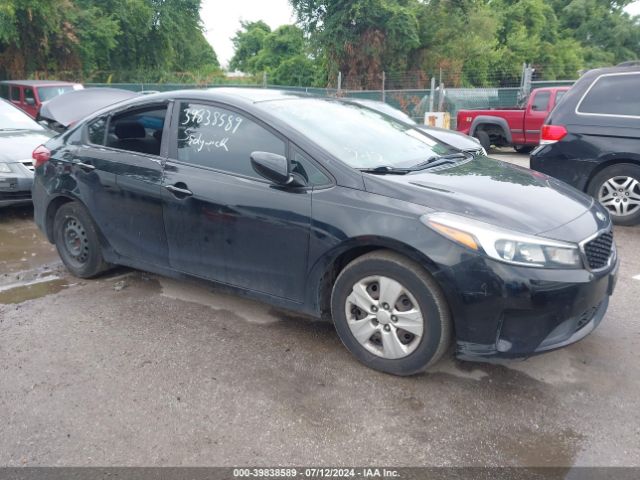 KIA FORTE 2018 3kpfk4a77je192243