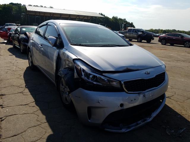 KIA FORTE LX 2018 3kpfk4a77je197510