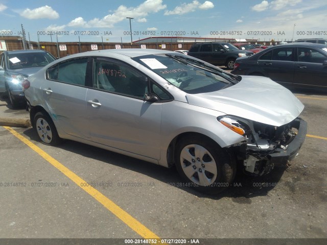 KIA FORTE 2018 3kpfk4a77je203869