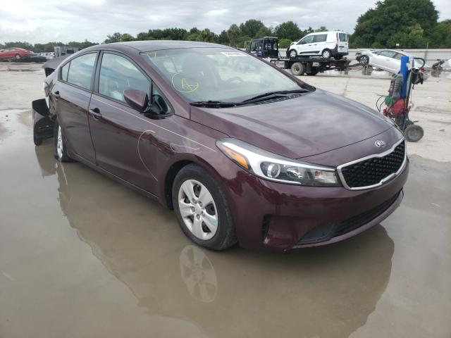 KIA FORTE LX 2018 3kpfk4a77je206562