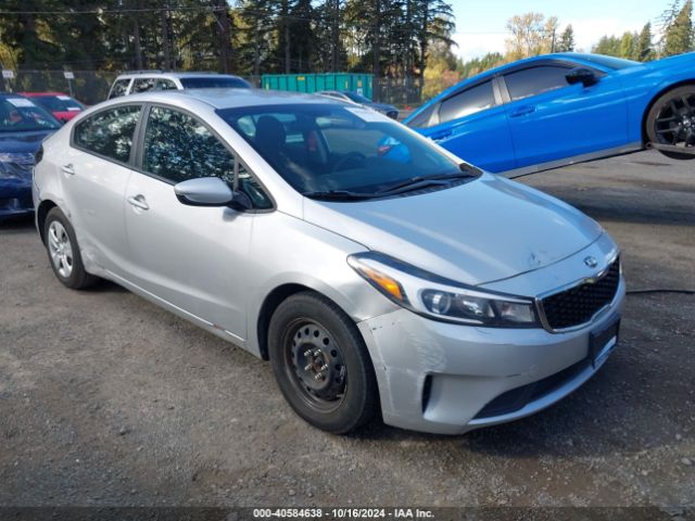 KIA FORTE 2018 3kpfk4a77je217805